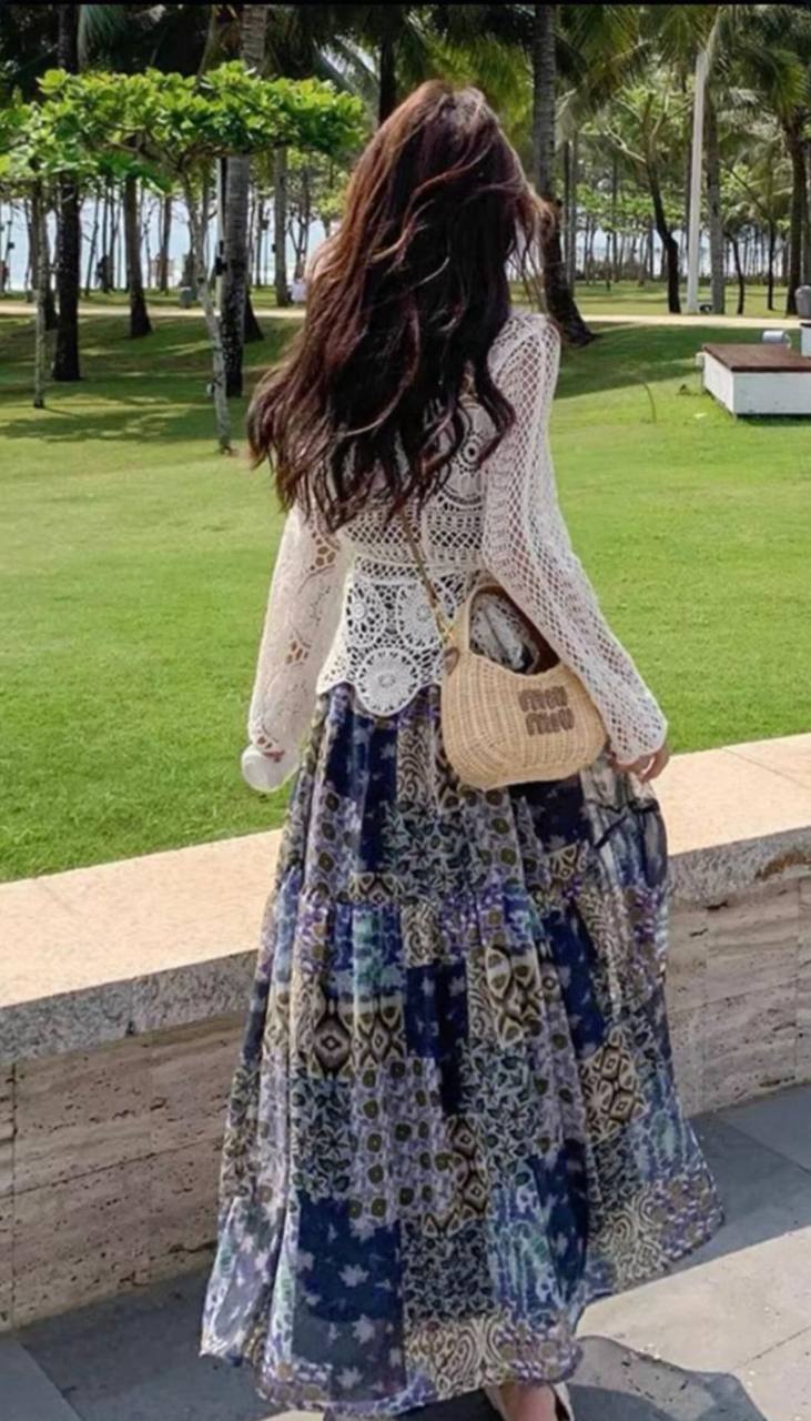 فستان كوري